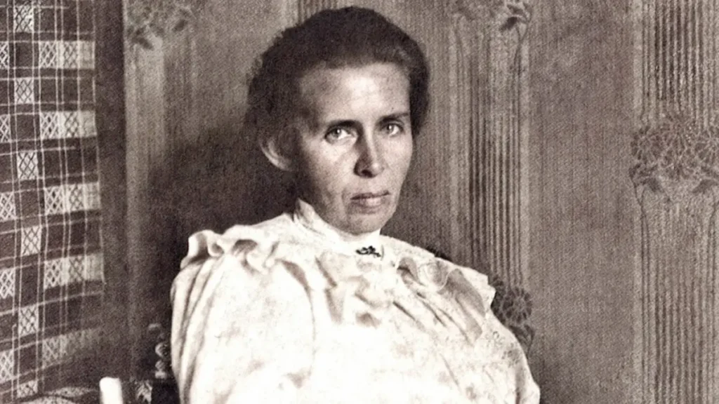 The last photo of Lesya Ukrainka (May 1913)