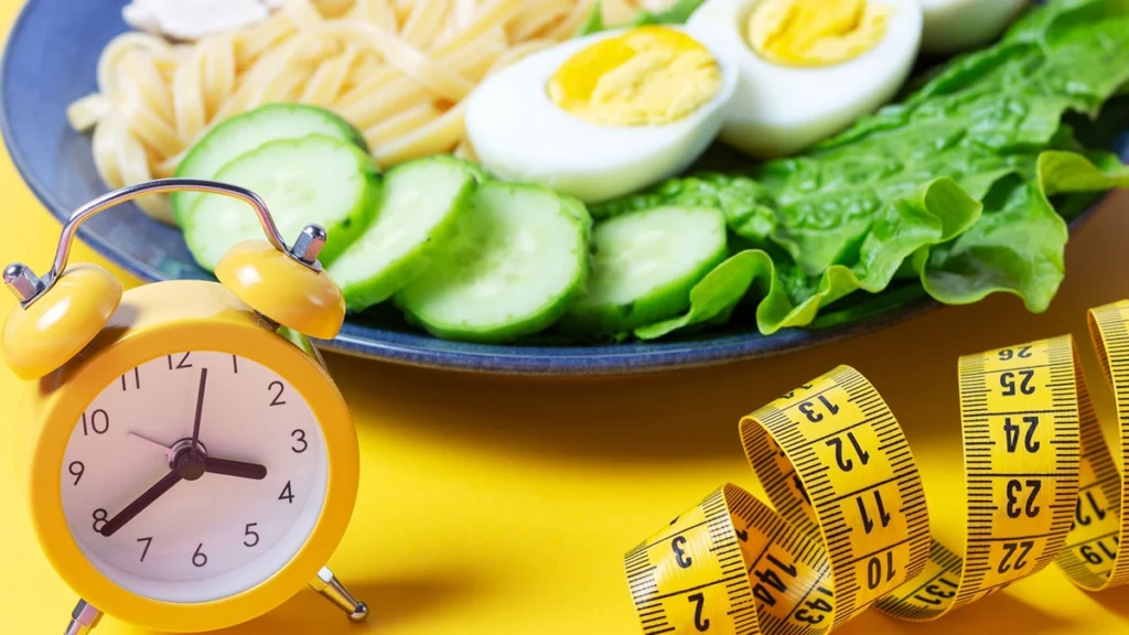 Balanced diet recommendations for intermittent fasting